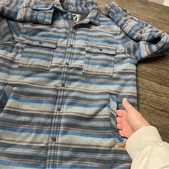 Vintage Voyager Flannel Jacket (2000s) - Picture 5 of 8